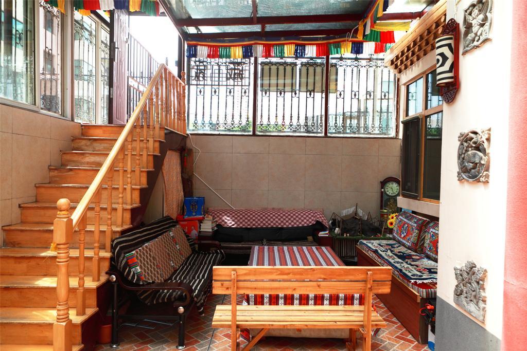 Xining Yushu Zangjia Hostel Zewnętrze zdjęcie